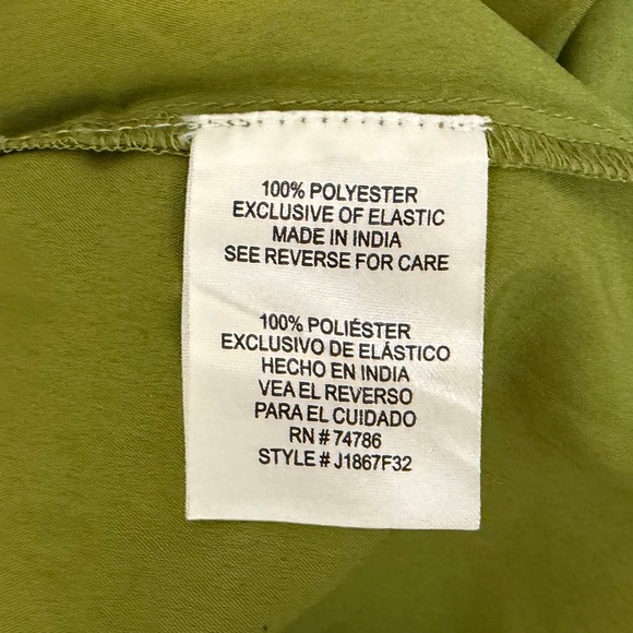 Patrons of Peace Green Floral Smocked Tiered Dress Size L - Picture 8 of 8